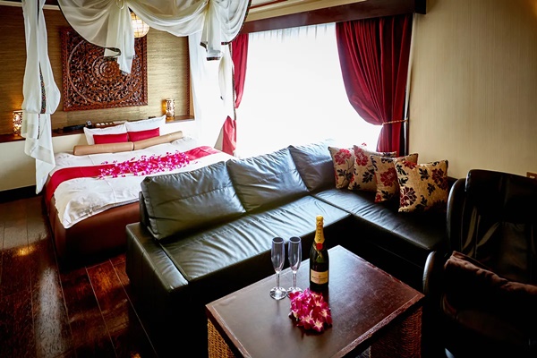 バリアンリゾート 横浜関内店