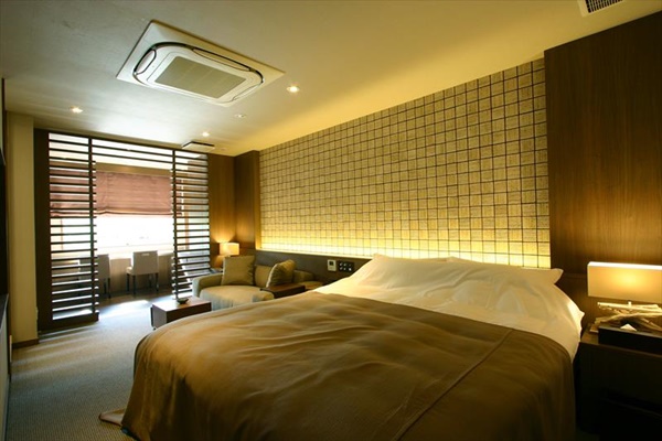 現代楽園 高崎店